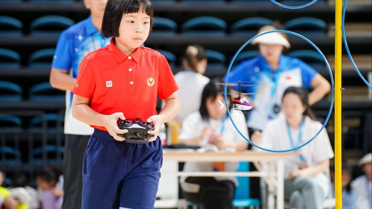 室内遥控电动直升机障碍